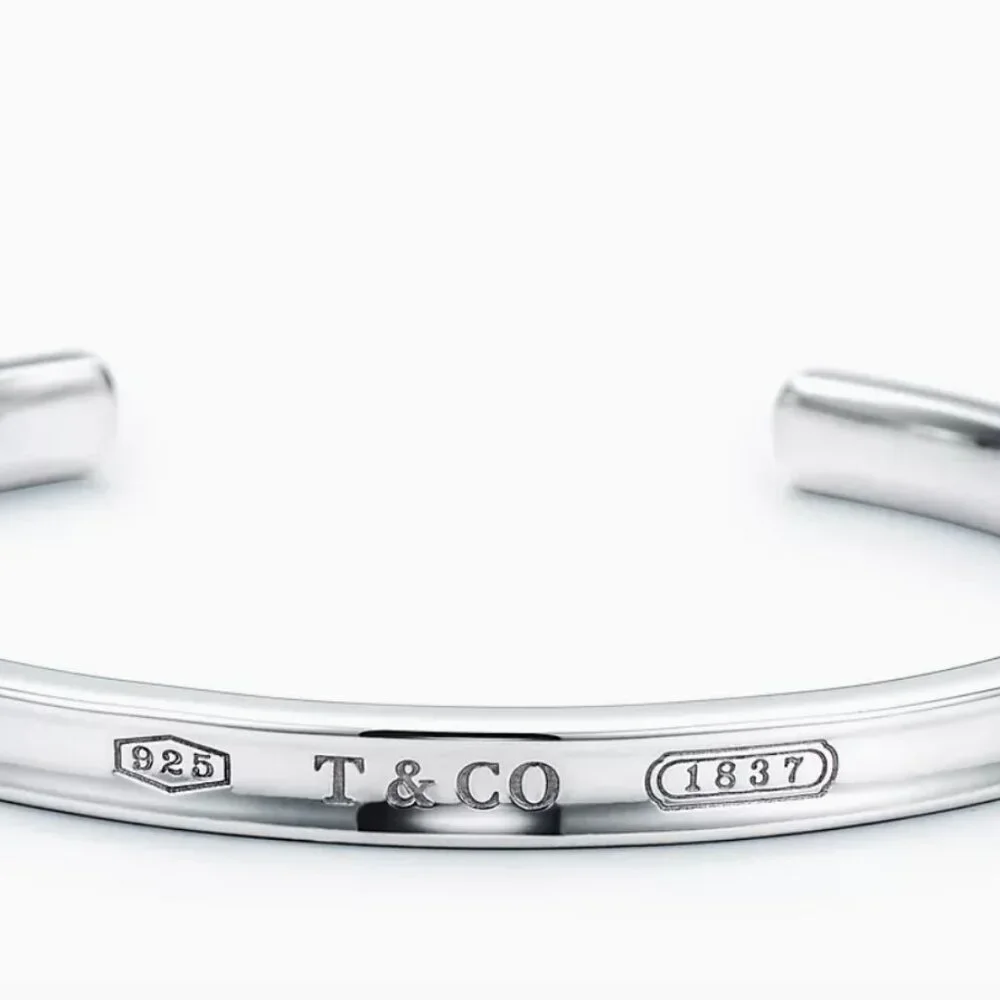 Tiffany & Co. reposhing this
